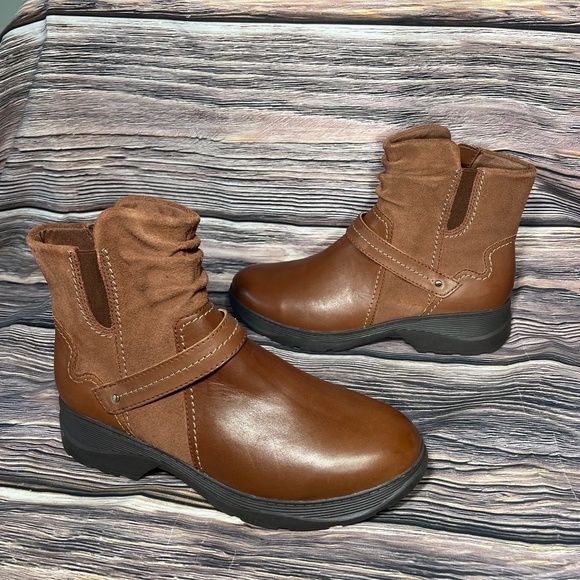 Clarks Womens Aveleigh Boot Dark Tan Leather Boots Womens Size 11 M New - Picture 4 of 12